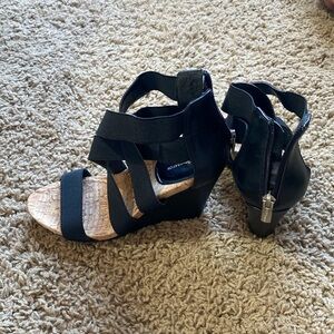 Black leather and cork wedges